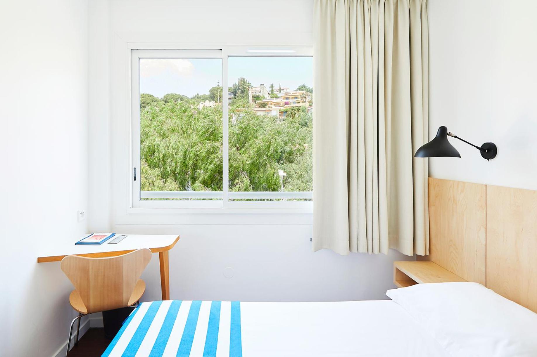 California Hotel